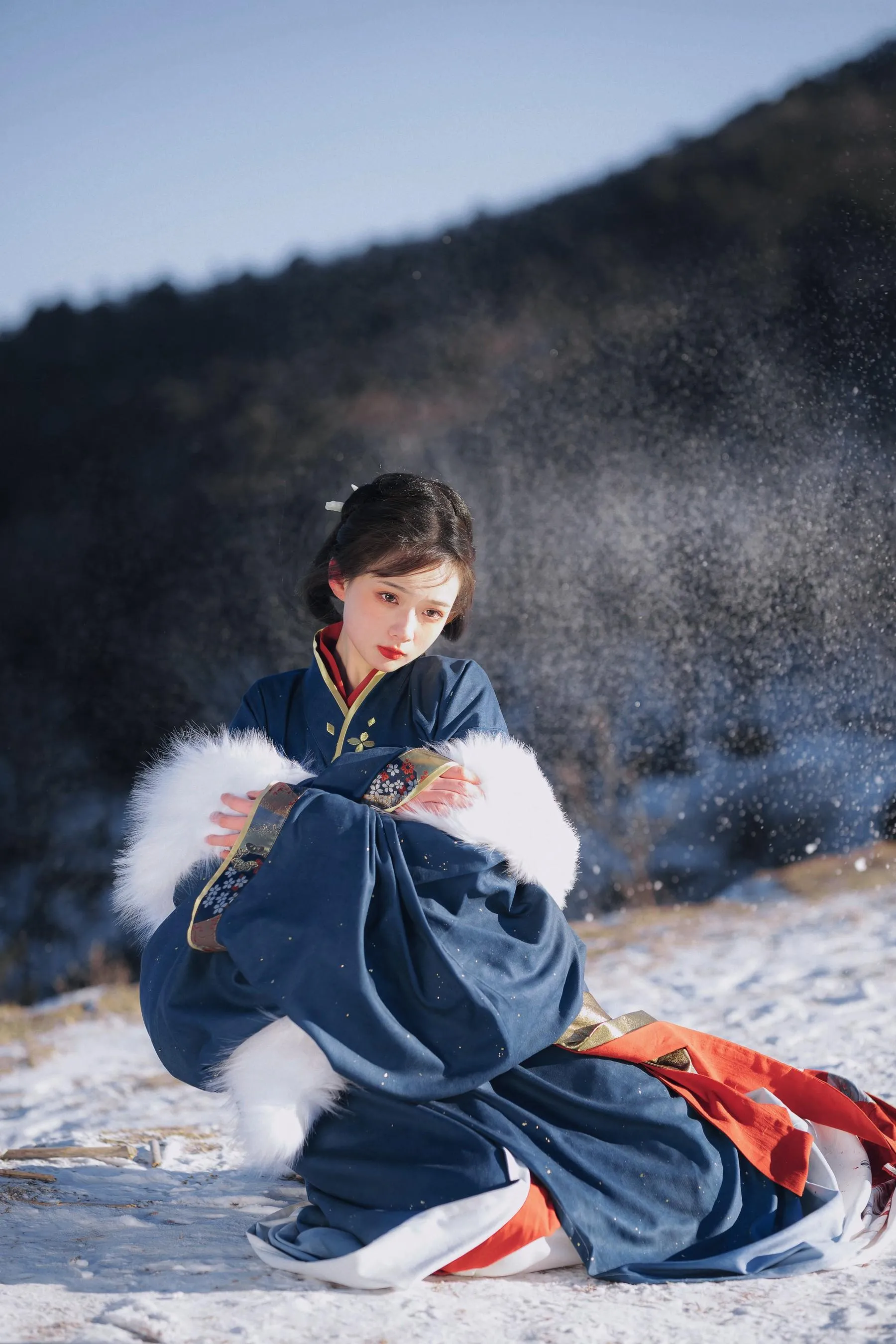 [YITUYU艺图语]2021.10.07 风雪千山 绣绣 [26P]插图6